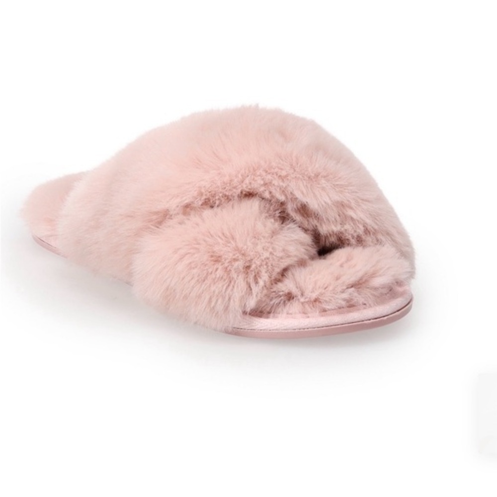 Slippers slippers